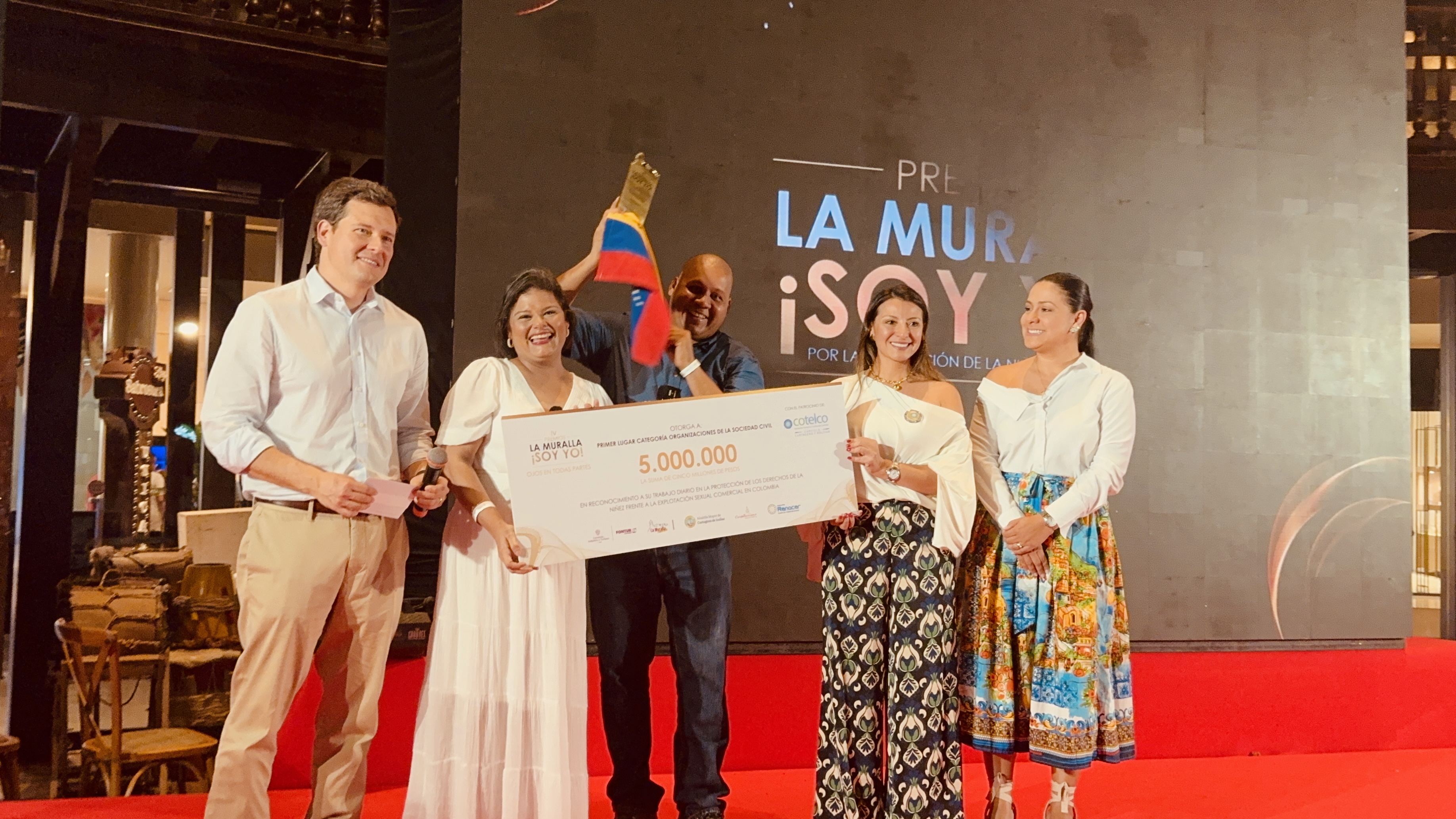 Opción Legal celebra el reconocimiento de organizaciones comunitarias en los IV Premios La Muralla ¡Soy Yo!